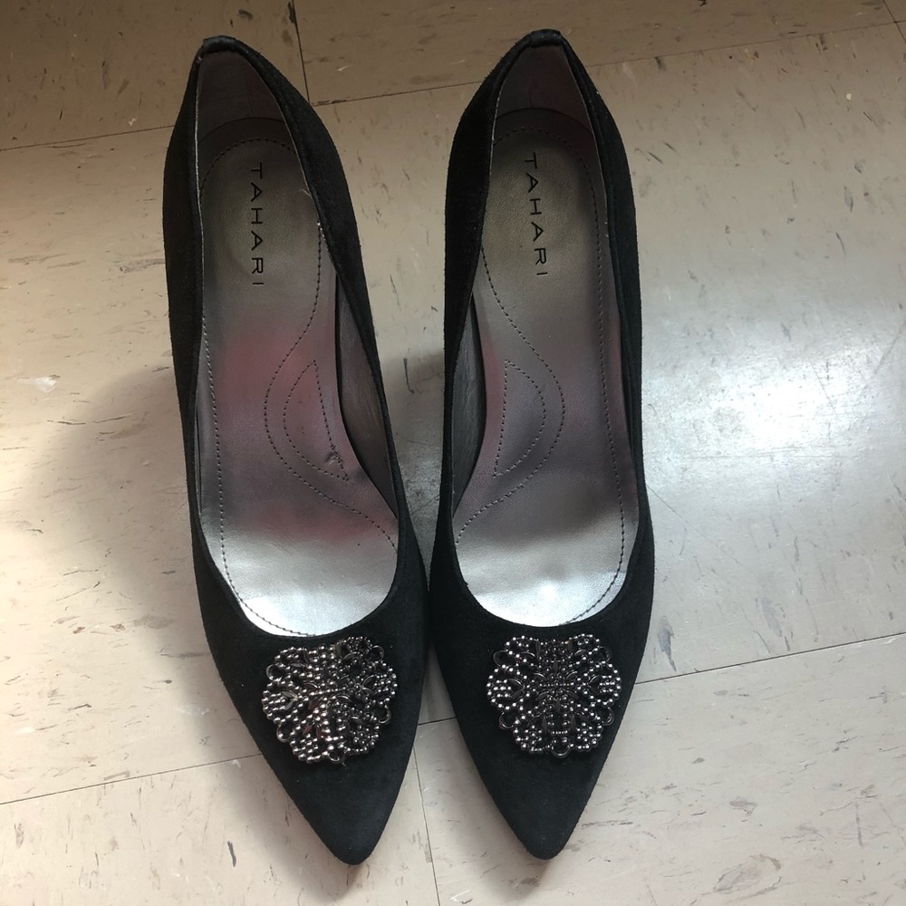 Tahari Accord Suede Heel with Gunmetal buckle